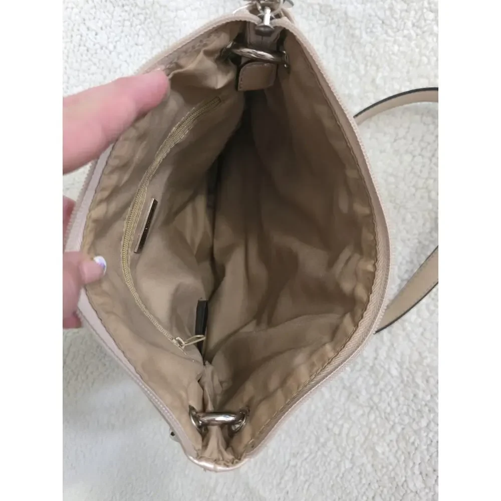 GIANI BERNINI Women Crossbody Bag Purse Shimmery Pearlescent Tan Leather Medium
